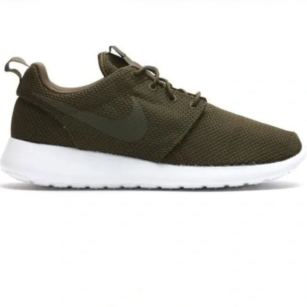 Nike Roshe One Sneakers Men's 8.5 Ultra Lightweight Running Shoe Cushioning